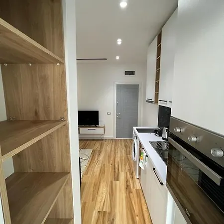 Apartamento Comfort Apartament In Tirana