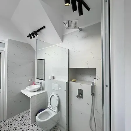 Comfort Apartament In Apartamento *